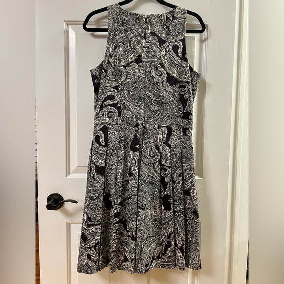 Banana Republic, A-line paisley dress, size 8 - Picture 2 of 3